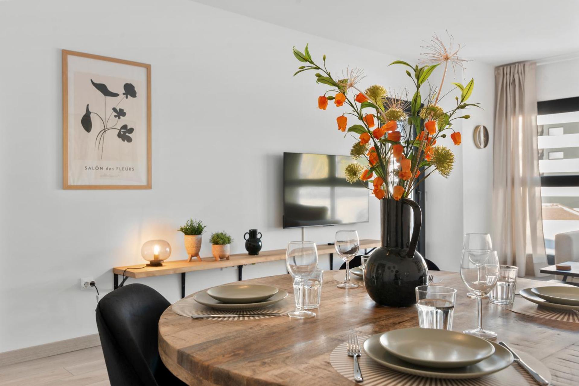 Beautiful 2-Bedroom Apartment Near Center And Beach Estepona Exterior foto